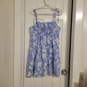 Wild Sky Light Blue Floral Tie-Strap Women Dress